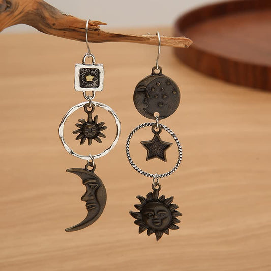 Vintage Sun Moon Star Dangle Earrings for Women, Greek Mythology Asymmetric Drop Earrings (Gold)